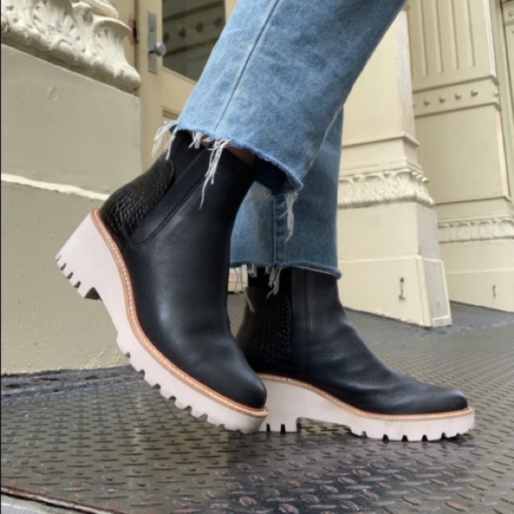 Dolce Vita Huey Boot- Black